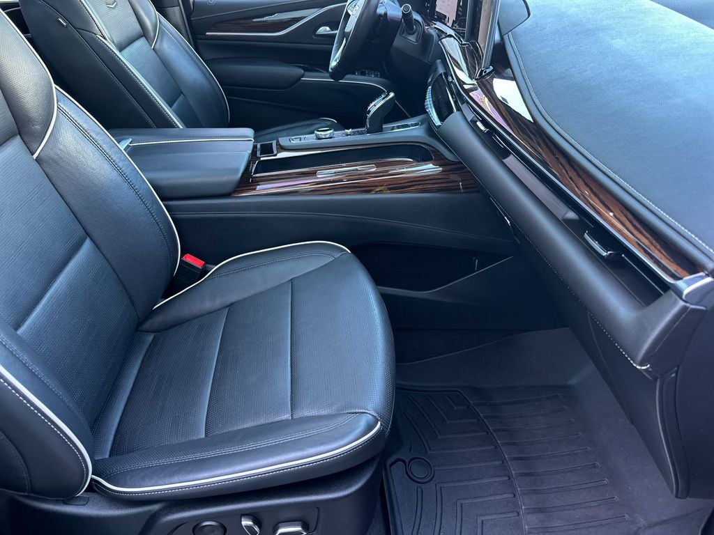 2022 Cadillac Escalade Premium Luxury