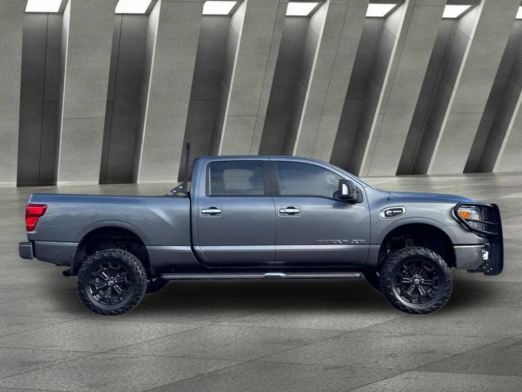 2017 Nissan Titan XD SV
