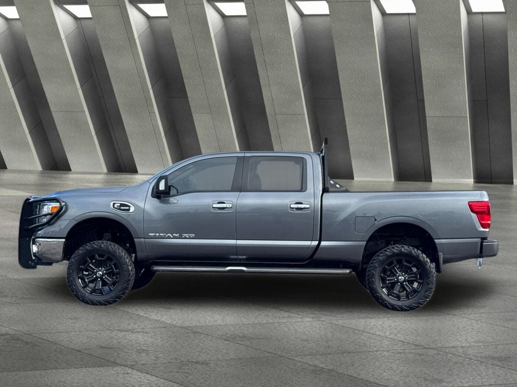 2017 Nissan Titan XD SV
