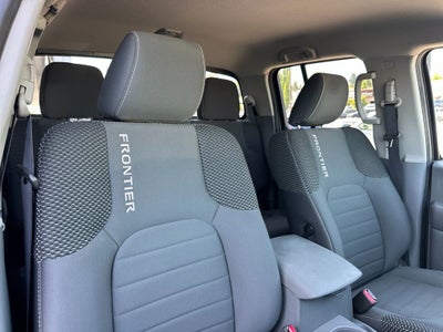 2017 Nissan Frontier Desert Runner