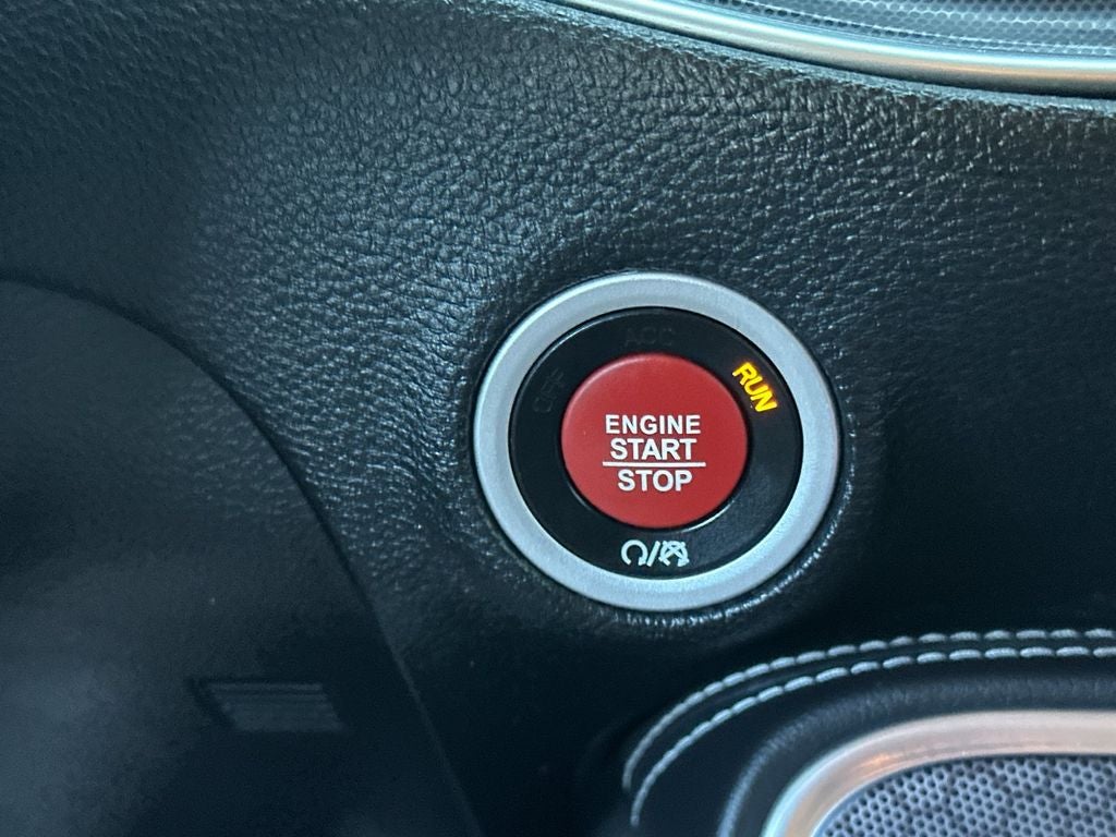 2016 Dodge Challenger SRT 392
