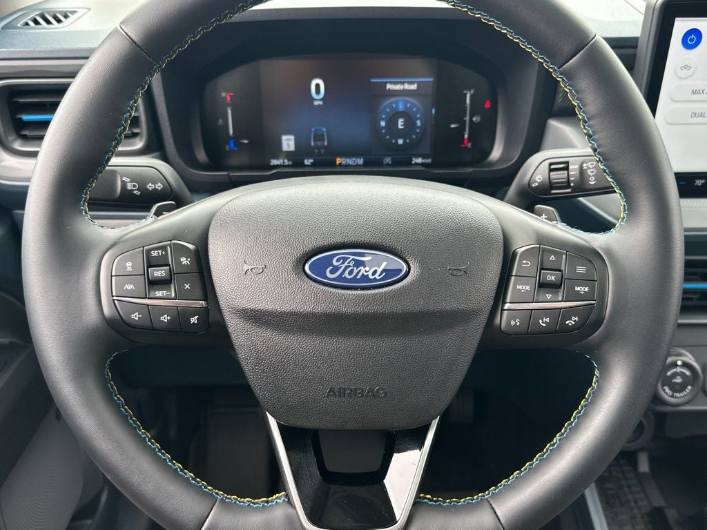 2025 Ford Maverick Lobo High
