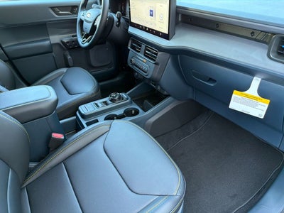 2026 Ford Maverick Lobo Standard