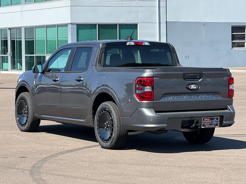 2025 Ford Maverick Lobo Standard
