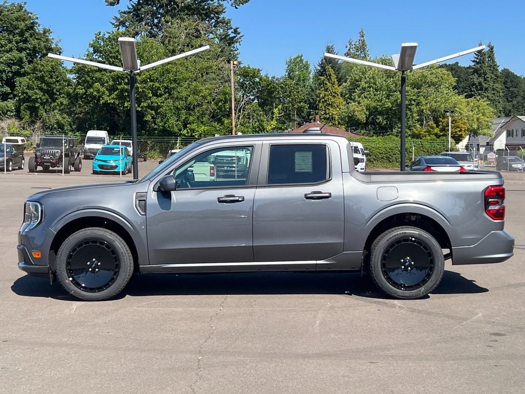 2025 Ford Maverick Lobo Standard