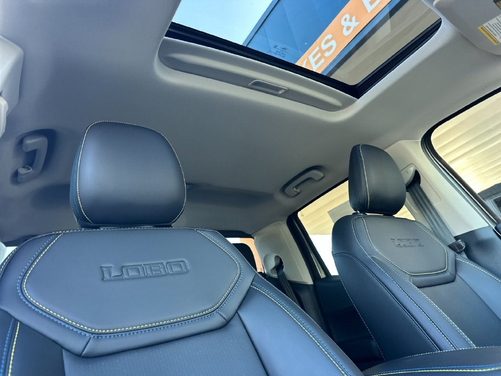 2026 Ford Maverick Lobo Standard
