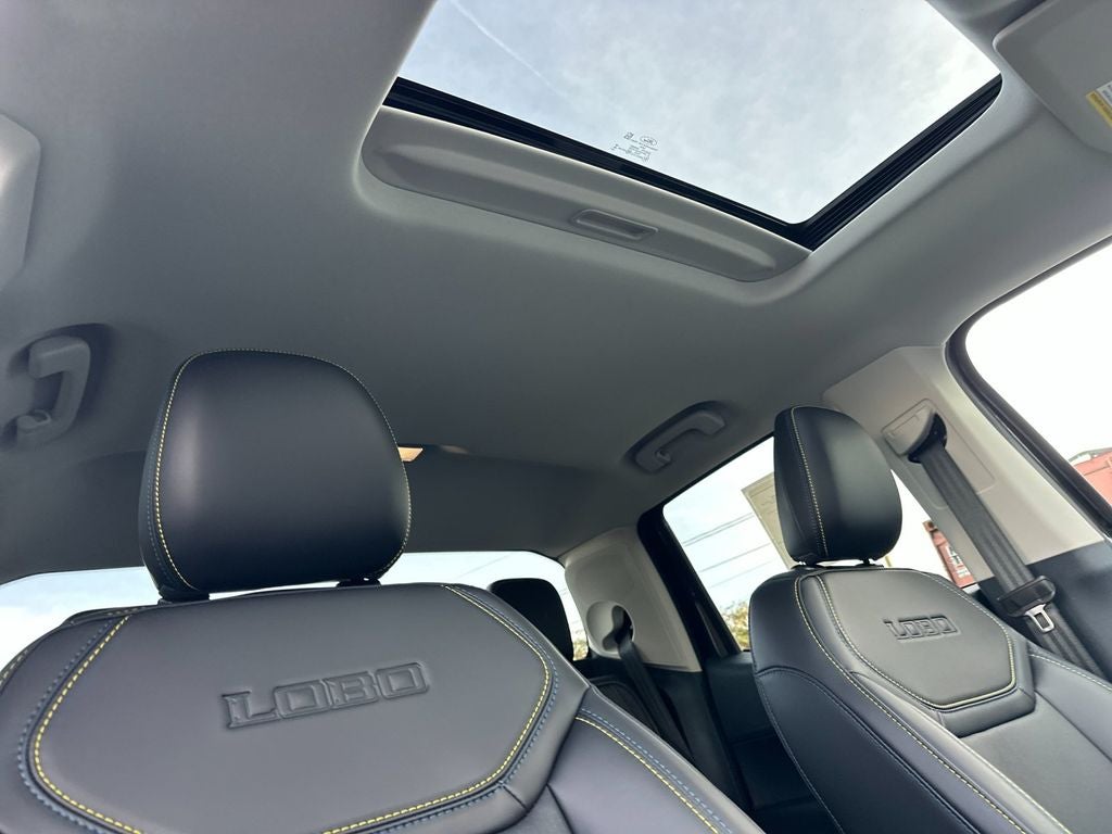 2026 Ford Maverick Lobo Standard