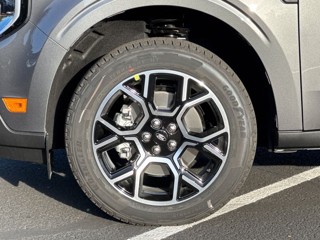 2025 Ford Maverick Lariat