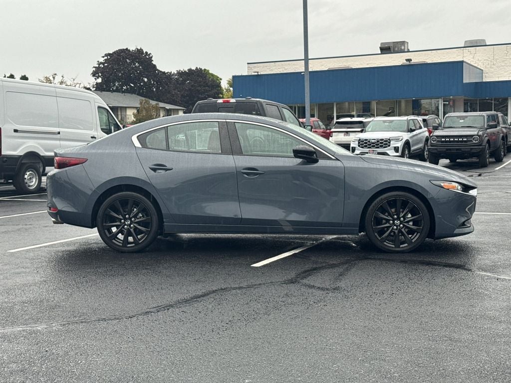 2023 Mazda Mazda3 2.5 S Carbon Edition