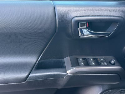 2021 Toyota Tacoma TRD Off-Road V6