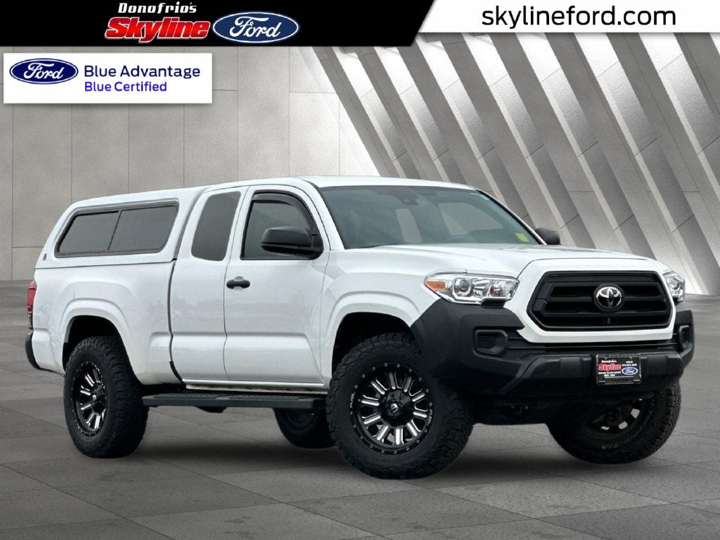 2022 Toyota Tacoma SR