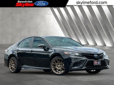 2024 Toyota Camry Hybrid SE
