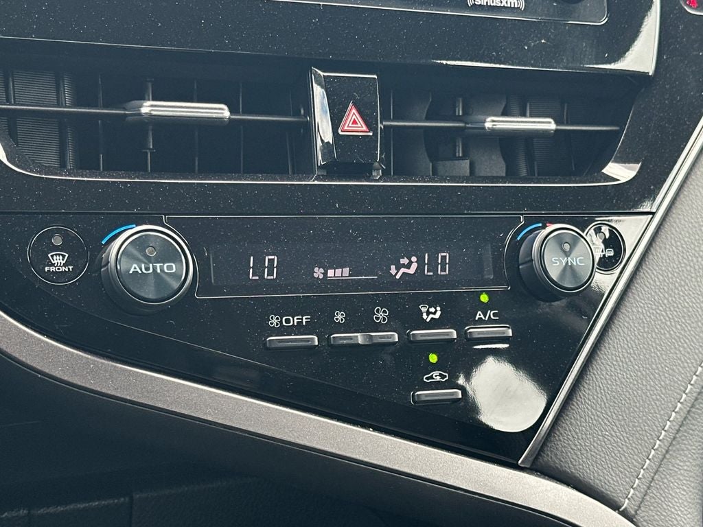 2024 Toyota Camry Hybrid SE