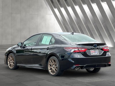 2024 Toyota Camry Hybrid SE