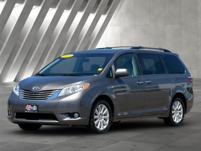 2017 Toyota Sienna XLE 7 Passenger