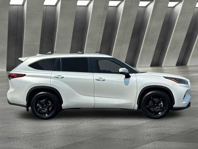 2022 Toyota Highlander Limited