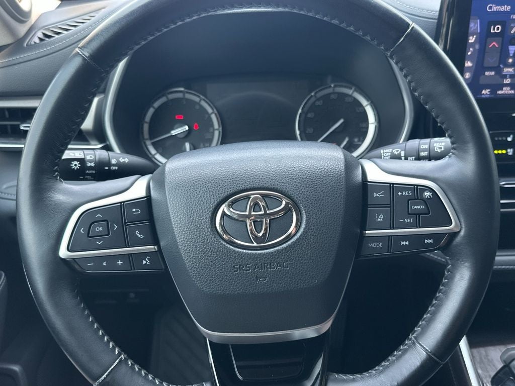 2022 Toyota Highlander Limited