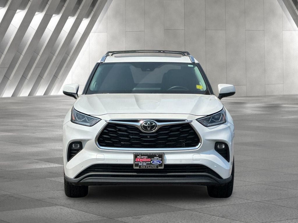 2022 Toyota Highlander Limited