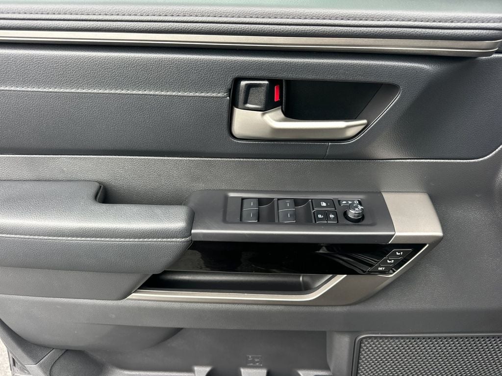 2025 Toyota Tundra Base