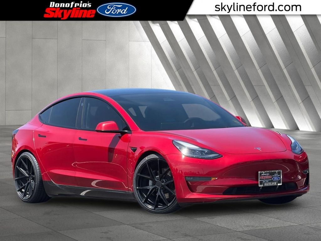 2022 Tesla Model 3 Long Range Dual Motor All-Wheel Drive's photo