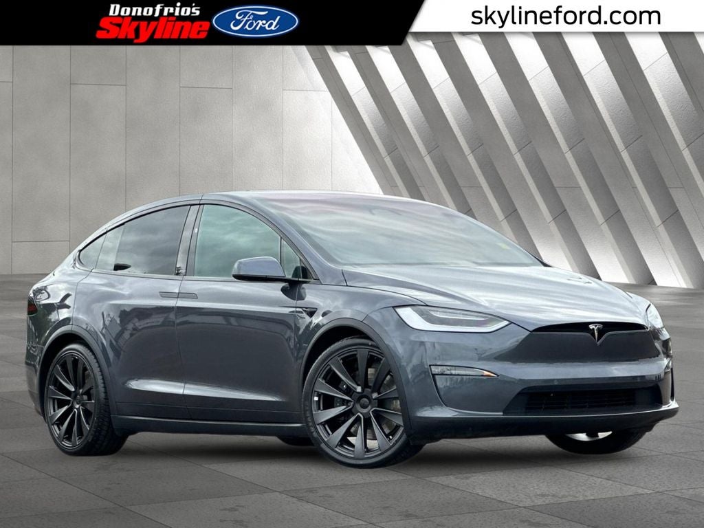 2023 Tesla Model X Plaid