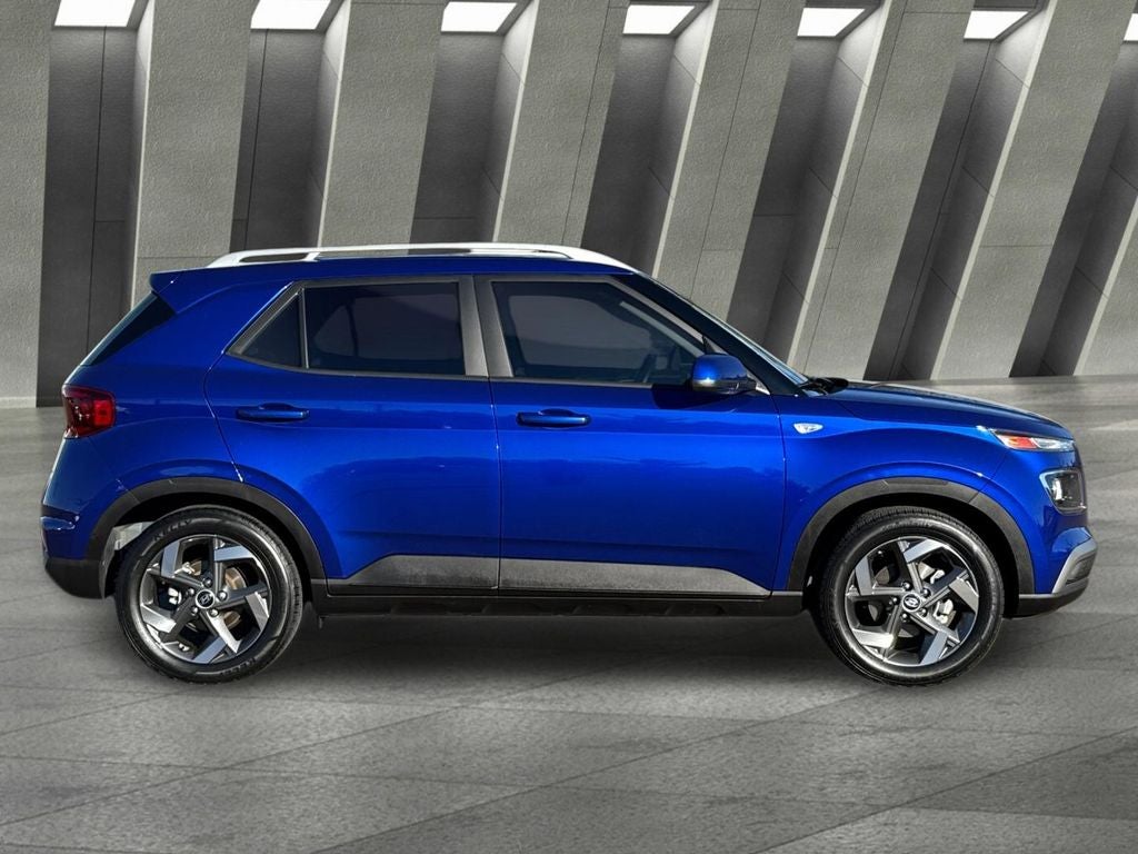 2022 Hyundai Venue SEL