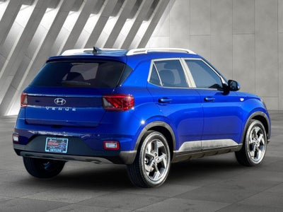2022 Hyundai Venue SEL