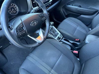 2022 Hyundai Venue SEL