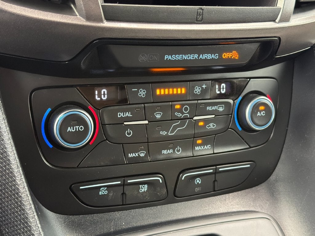 2023 Ford Transit Connect XLT