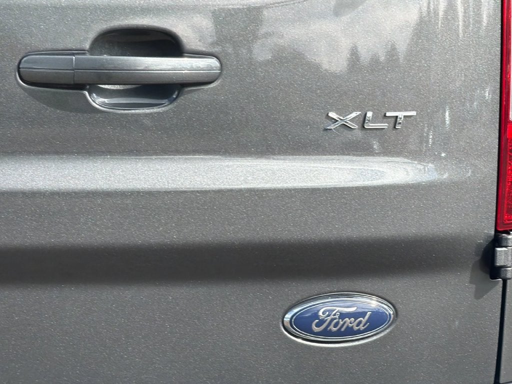 2023 Ford Transit Connect XLT