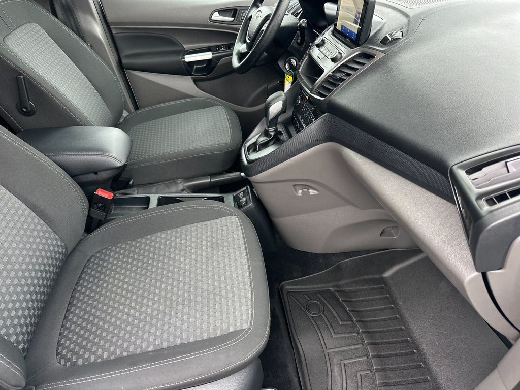 2023 Ford Transit Connect XLT