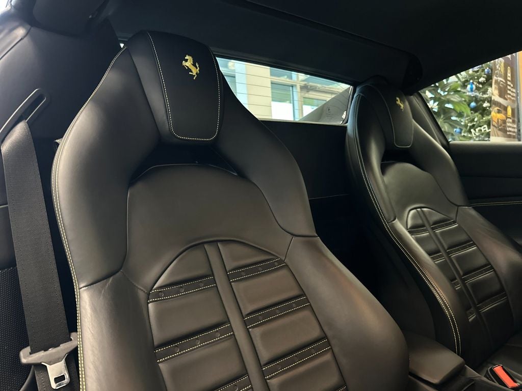 2019 Ferrari 488 Spider Base