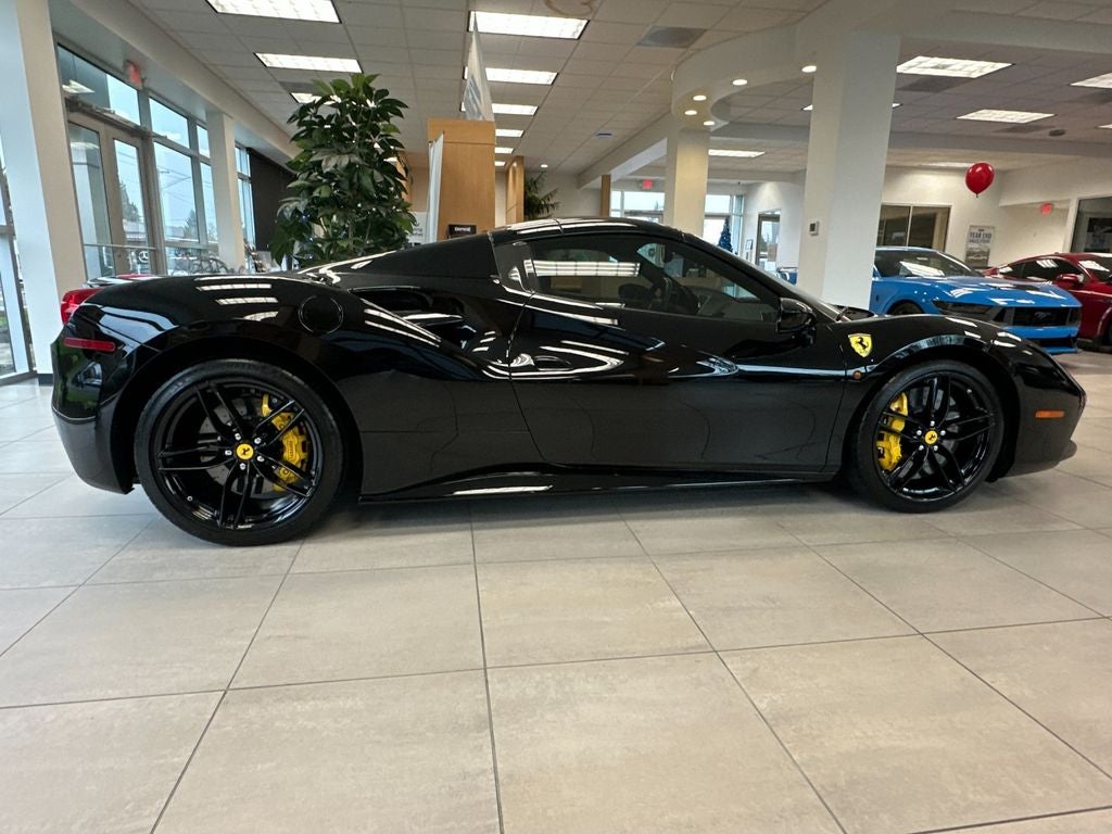 2019 Ferrari 488 Spider Base