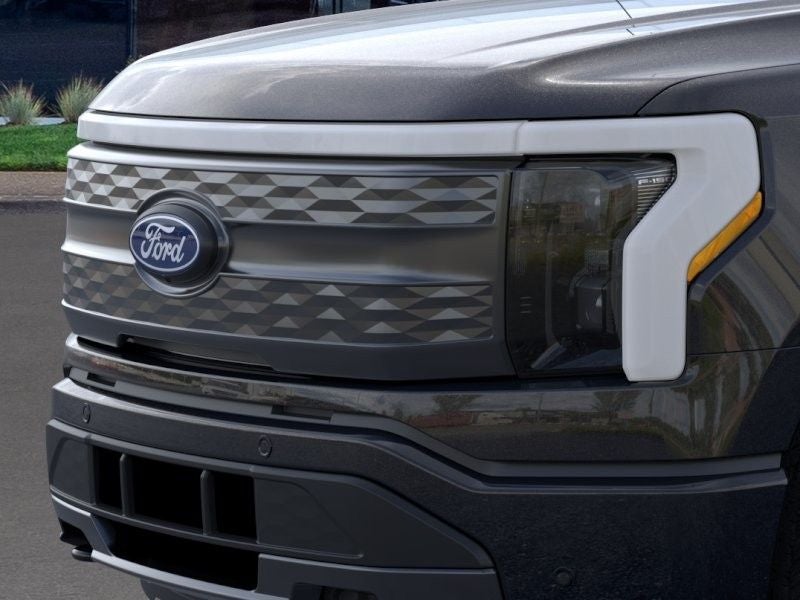 2025 Ford F-150 Lightning Lariat®