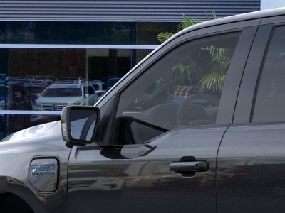 2025 Ford F-150 Lightning Lariat®