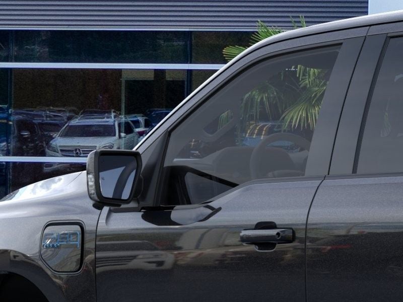 2025 Ford F-150 Lightning Lariat®