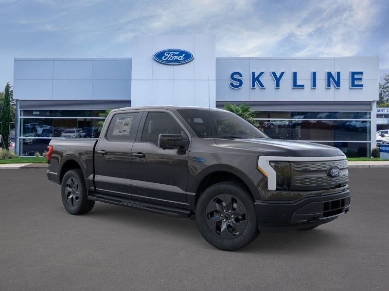 2025 Ford F-150 Lightning Lariat®