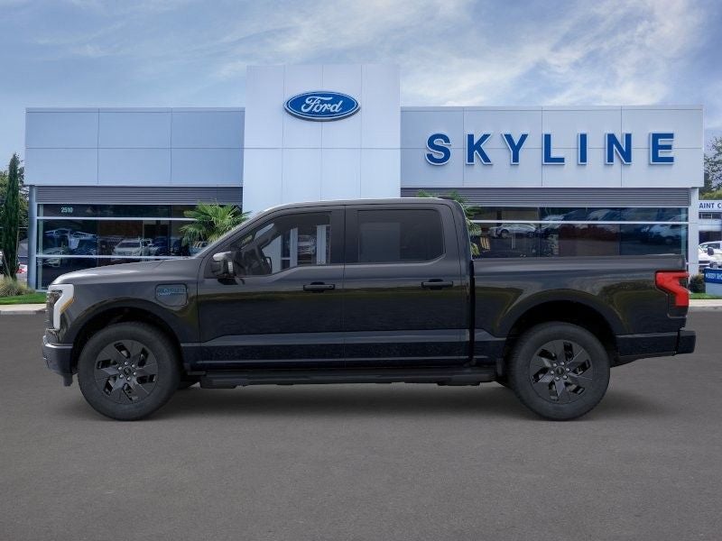 2025 Ford F-150 Lightning Lariat®