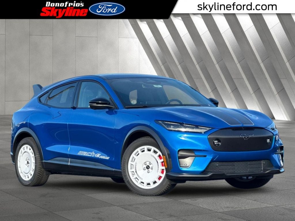 2025 Ford Mustang-Mach-e GT's photo
